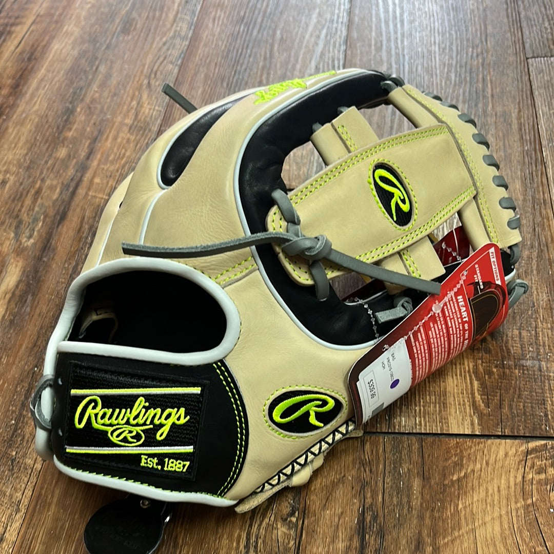 GLOVE OF THE MONTH PRO315-13BCO
