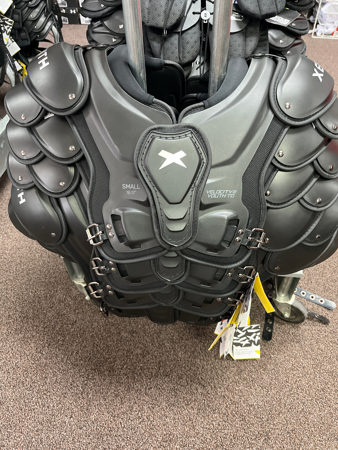XENITH VELOCITY 2 YOUTH TD SHOULDER PADS