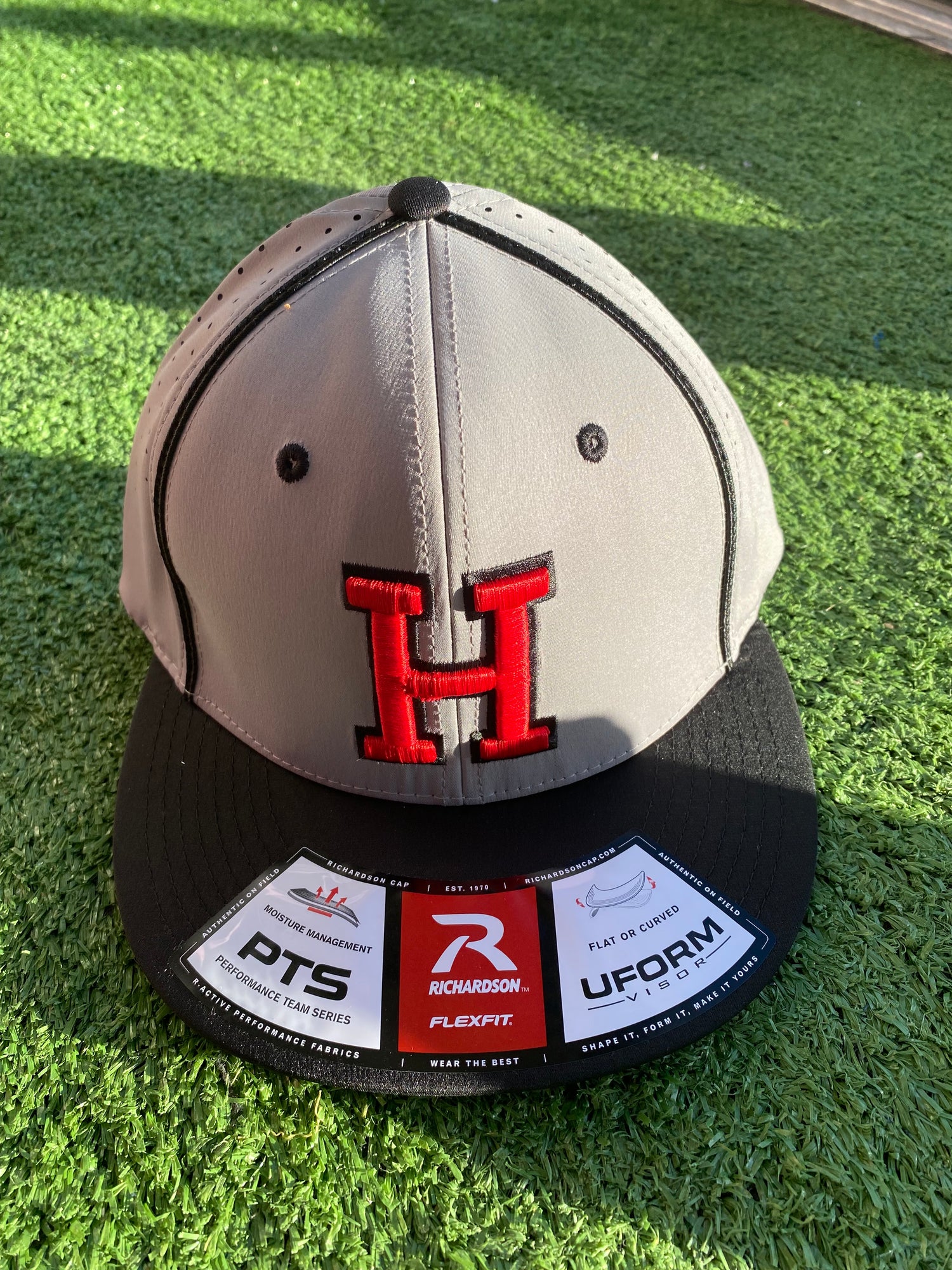Heath hat ( Gray with red H)